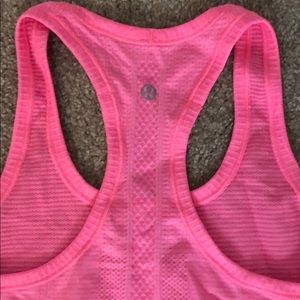 Lululemon tank